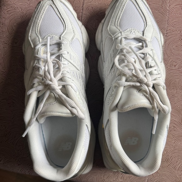 New Balance 9060 Triple White main image 6